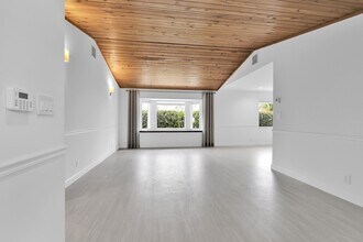 908 NE 8th Ave in Delray Beach, FL - Building Photo - Building Photo