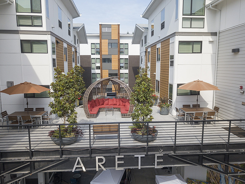 Arete Apartments in Kirkland, WA - Foto de edificio