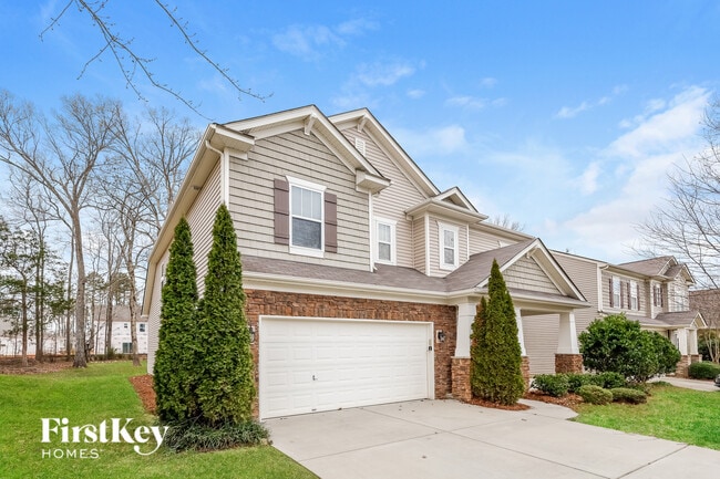 3012 Canopy Dr in Indian Trail, NC - Foto de edificio - Building Photo