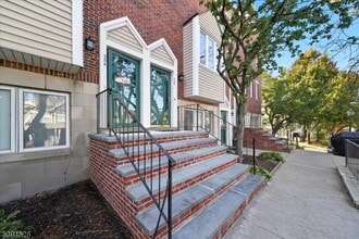 58A Ridgedale Ave in Morristown, NJ - Building Photo - Building Photo