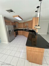 500 17th St NW in Naples, FL - Foto de edificio - Building Photo