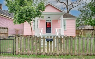 2119 Kane St in Houston, TX - Building Photo