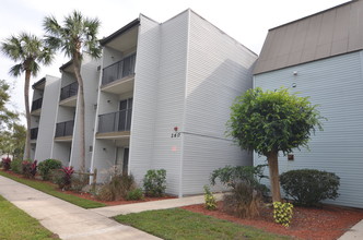 Hideaway Oaks Studios in Altamonte Springs, FL - Foto de edificio - Building Photo