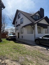 54 Massachusetts St in Highland Park, MI - Building Photo - Building Photo