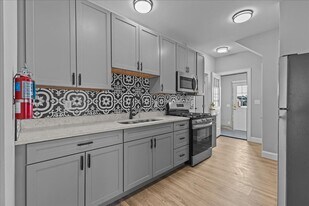 45 Rose St in Burlington, VT - Building Photo