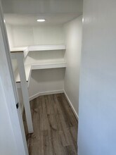 4233 E 38th St, Unit 4233 e 38th st unit C in Indianapolis, IN - Building Photo - Building Photo