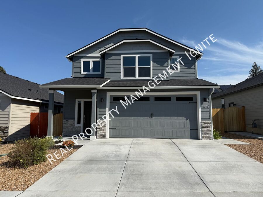 61358 SE Preston St in Bend, OR - Building Photo
