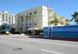 Surf Club Apartments in Surfside, FL - Building Photo - Building Photo