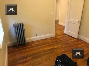 11 Egremont Rd in Boston, MA - Building Photo - Building Photo