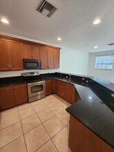 460 Marbella Dr, Unit 460 in North Palm Beach, FL - Foto de edificio - Building Photo