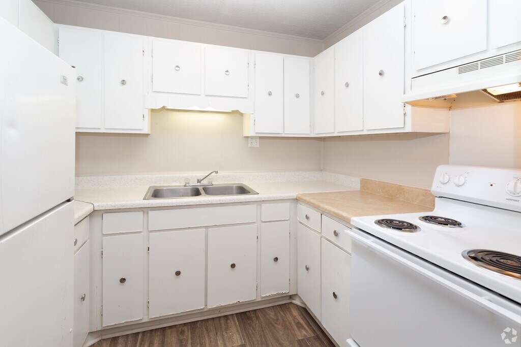 Osprey Cove North Apartments in Jacksonville, NC