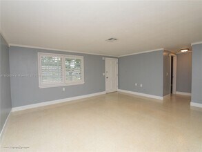 3421 Cantrell in Holiday, FL - Building Photo - Building Photo