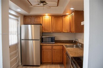 505 E Dania Beach Blvd in Dania Beach, FL - Building Photo - Building Photo