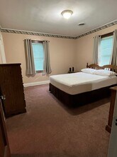 1863 E Market St, Unit 201 in Warren, OH - Building Photo - Building Photo