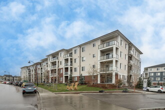 298 Sage Meadows Pk NW in Calgary, AB - Building Photo - Building Photo