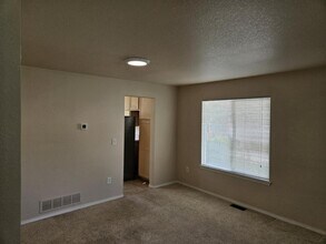 3653 Sunflower Cir in Longmont, CO - Building Photo - Building Photo