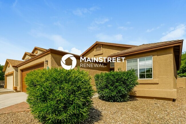 8040 N Halter Rd in Tucson, AZ - Building Photo - Building Photo