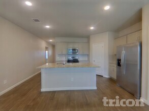 128 Pronghorn Cir in San Marcos, TX - Building Photo - Building Photo