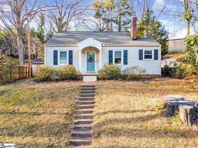 property at 231 W Hillcrest Dr