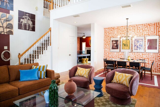 2002 Chittim Trail Dr in San Antonio, TX - Building Photo - Building Photo