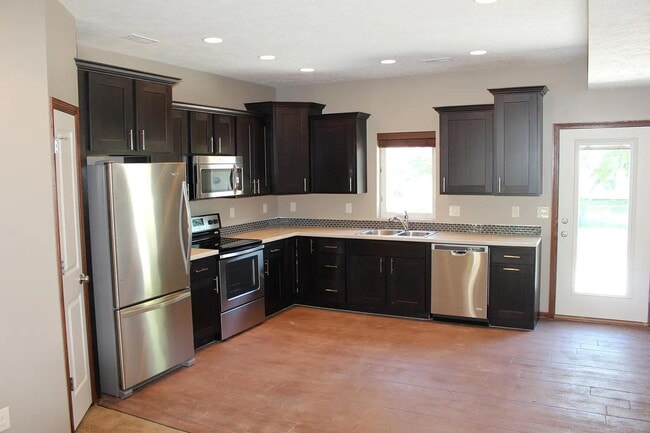 1139 SW 6th St in Lincoln, NE - Building Photo - Building Photo