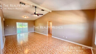 6421 Undine Way in Orlando, FL - Building Photo - Building Photo
