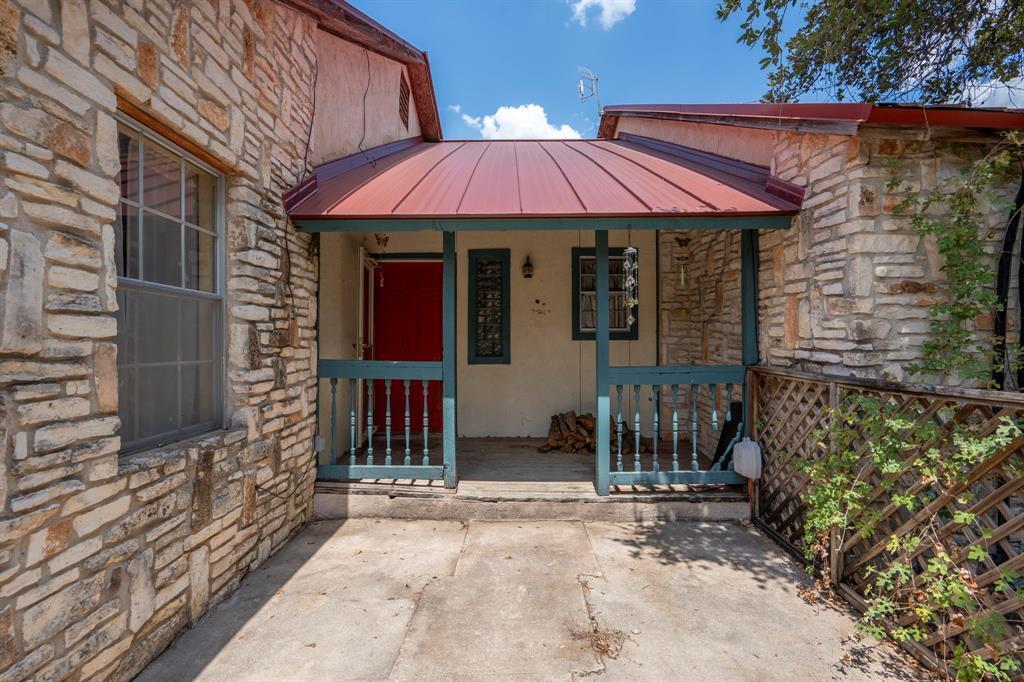 88 Shady Bluff Dr in Wimberley, TX - Building Photo