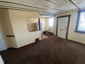 1018 Burnside Rd in Sharon Hill, PA - Building Photo - Building Photo