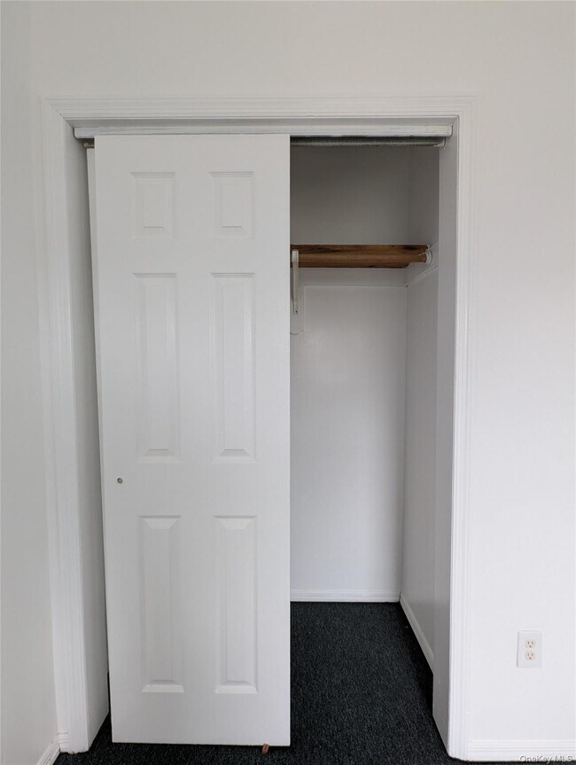 5-28 B 32nd St in Queens, NY - Building Photo - Building Photo