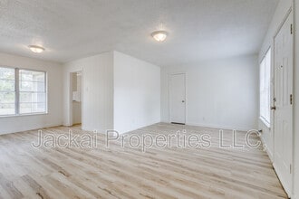 15 MacArthur Dr in Denison, TX - Building Photo - Building Photo