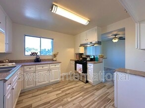 25532 1/4 Oak St in Lomita, CA - Building Photo - Building Photo