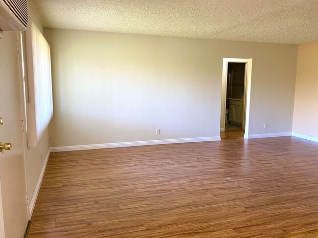 property at 5444 Sepulveda Blvd