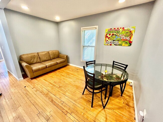 539 Packard St in Ann Arbor, MI - Foto de edificio - Building Photo