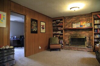 2414 Knickerbocker Dr in Charlotte, NC - Building Photo - Building Photo