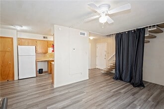 5030 Meandering Ln in Corpus Christi, TX - Building Photo - Building Photo