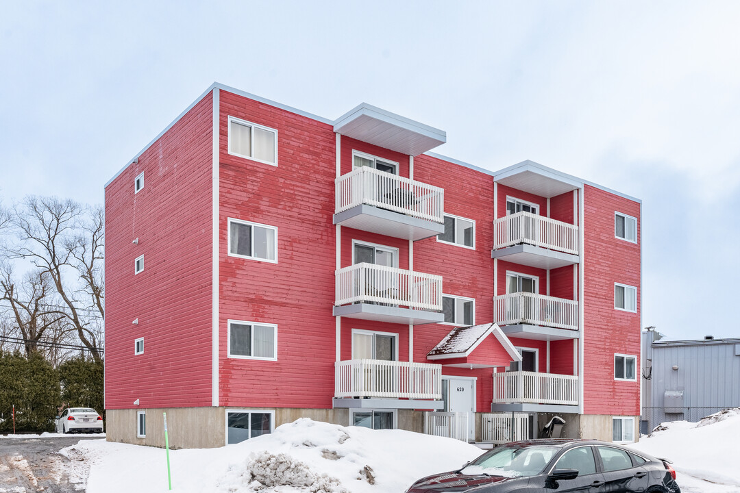 620 François-Thomas St in Lévis, QC - Building Photo