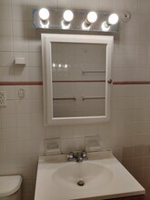 785 Washington St, Unit 1 in Brookline, MA - Building Photo - Building Photo