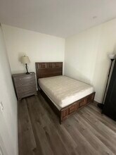 5779 Acacia Ln in Lakewood, CA - Building Photo - Building Photo