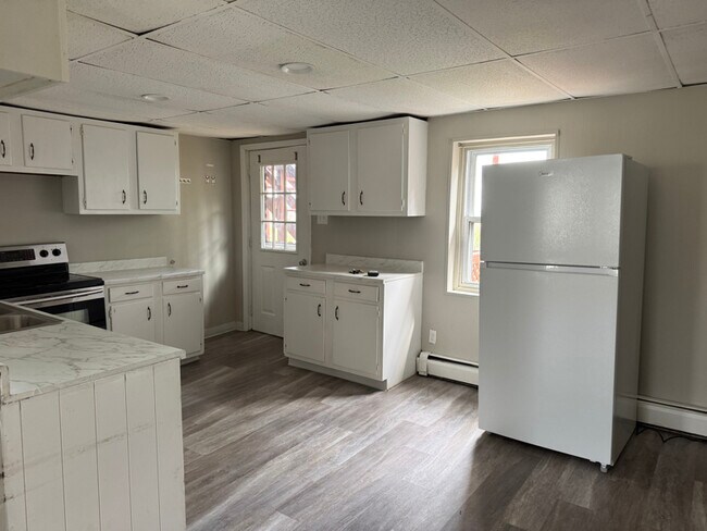 2503 Swamp Pike in Gilbertsville, PA - Building Photo - Building Photo