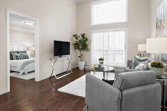 Elizabeth Gardens in Edmonton, AB - Building Photo - Building Photo