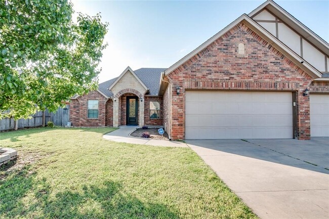 property at 2829 Morgan Trce