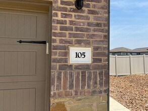 105 Stacy Ln in Canyon Lake, TX - Building Photo - Building Photo