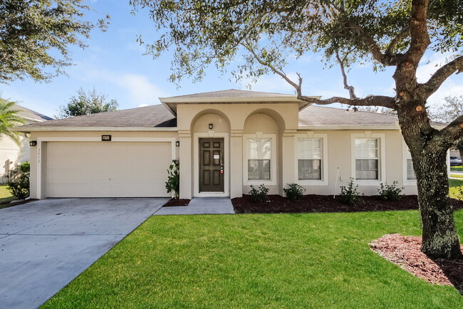 property at 2572 Palmetto Ridge Cir