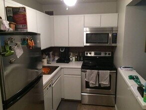 440 North McClurg Court, Unit 414 in Chicago, IL - Building Photo - Building Photo