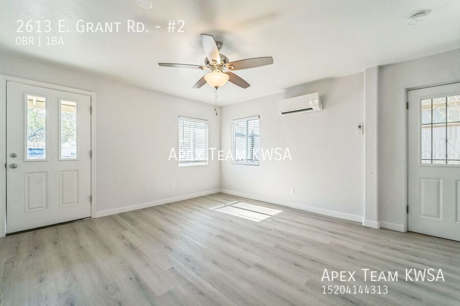 2613 E Grant Rd in Tucson, AZ - Building Photo