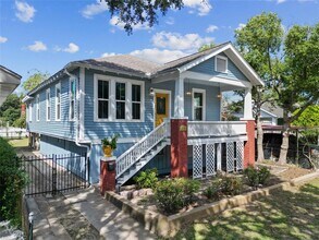 3610 Avenue P 1/2 in Galveston, TX - Building Photo - Building Photo