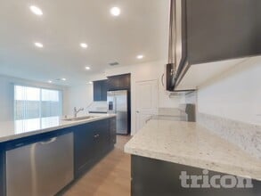 2058 Delta Vw Ave in Sacramento, CA - Building Photo - Building Photo