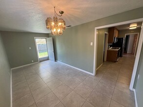 1416 32nd Ave in Sacramento, CA - Building Photo - Building Photo
