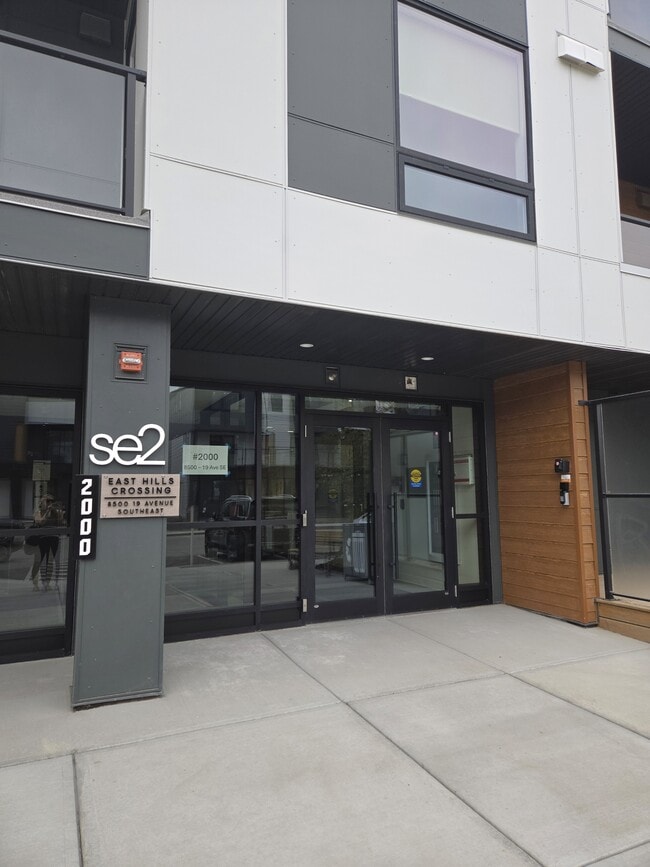 8500-2519 19 Ave SE in Calgary, AB - Building Photo - Building Photo