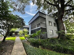 2455 Oak Park Way in Orlando, FL - Building Photo - Building Photo